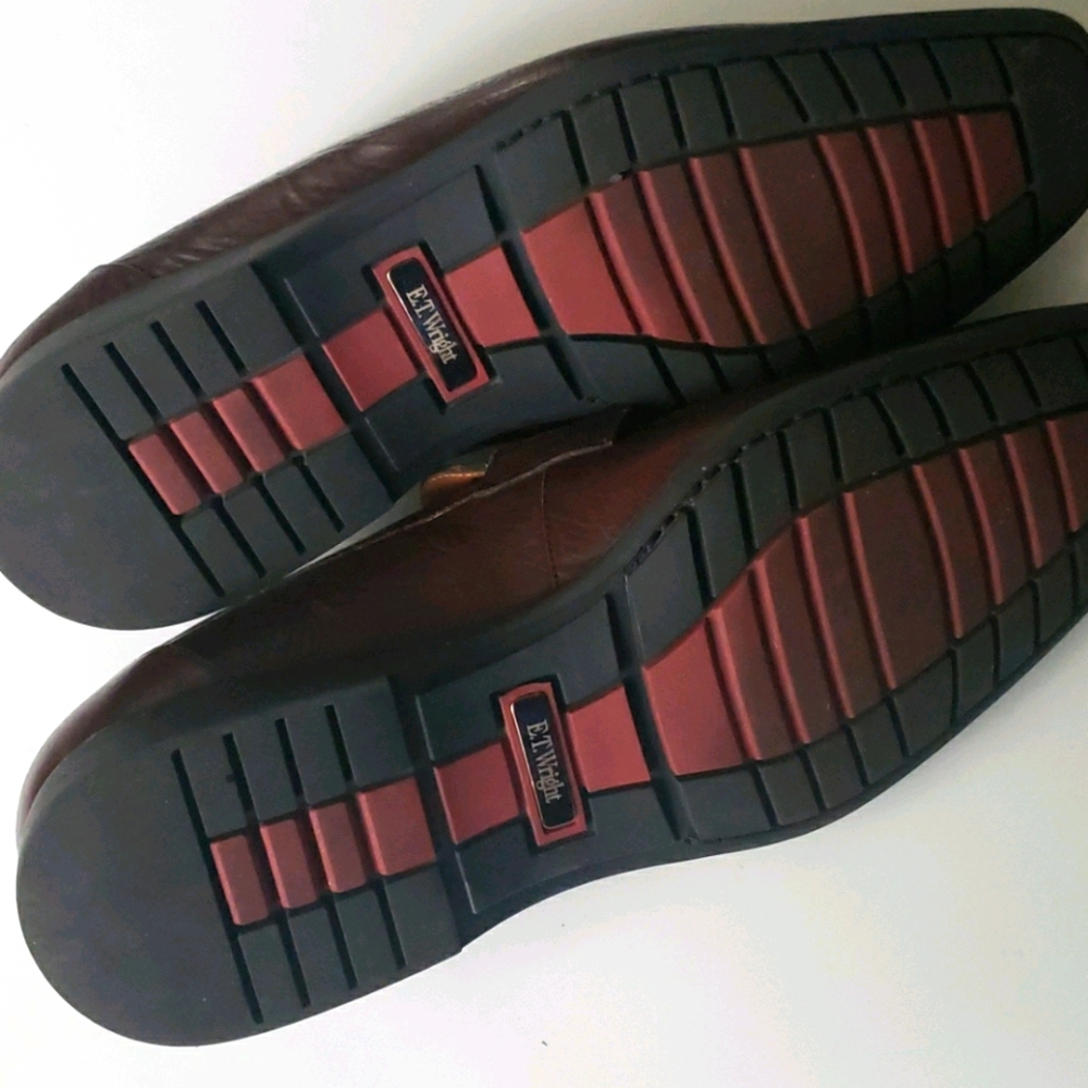 E. T. Wright Brown Leather Comfortable Loafers - image 4